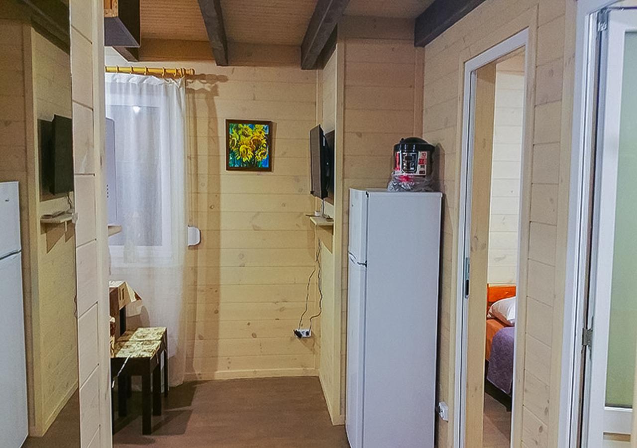 Эко-Дача У Моря Tjornomorsk Exteriör bild